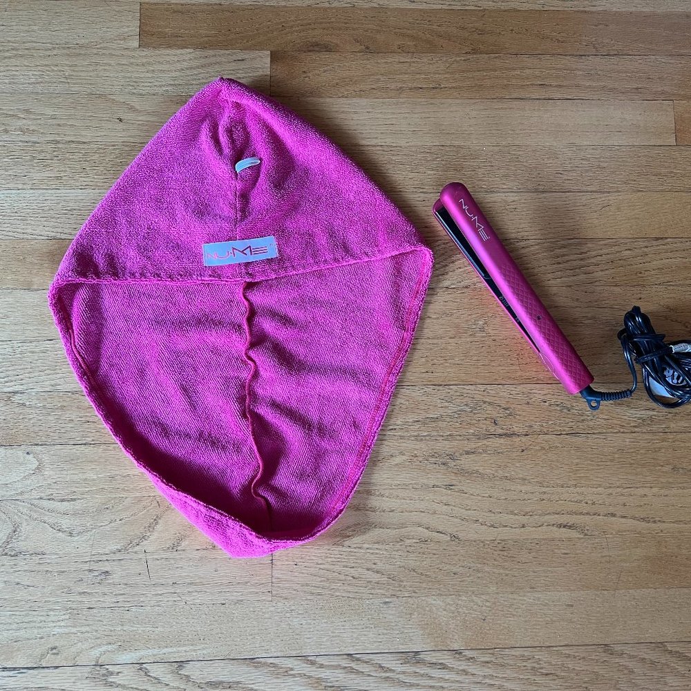 NuMe Silhouette Hair Straightener & Hair Towel Wrap Bundle